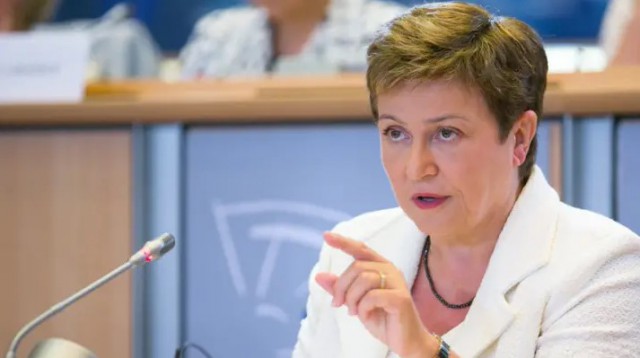Raport al Băncii Mondiale: Femeile au, la nivel mondial, doar 75% din drepturile bărbaţilor