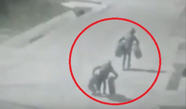 Ca-n filmele cu Stan și Bran! Doi hoți se 'luptă' cu cauciucurile furate! VIDEO