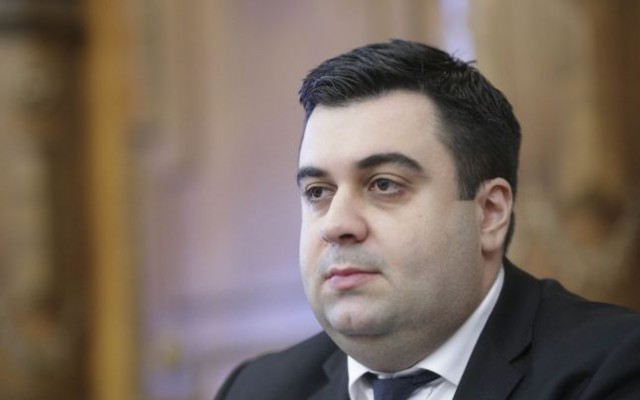 Răzvan Cuc: Dacă o firmă nu participă la licitaţii să nu poată contesta - propunerea noastră la legea achiziţiilor