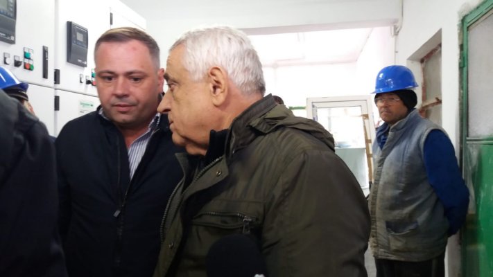 Petre Daea va da bani din salariu pentru tipărirea unor cărți