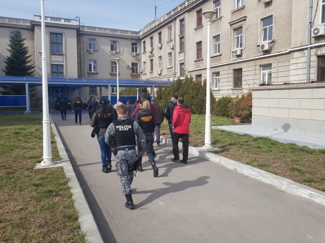 Numărul imigranţilor l-a depăşit pe cel al românilor care au plecat în străinătate în 2022