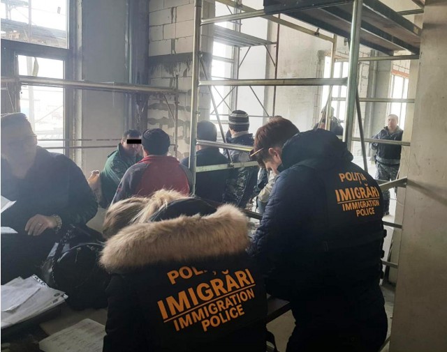 Polițiştii de imigrări au emis aproximativ 110.500 de permise de ședere în 2025
