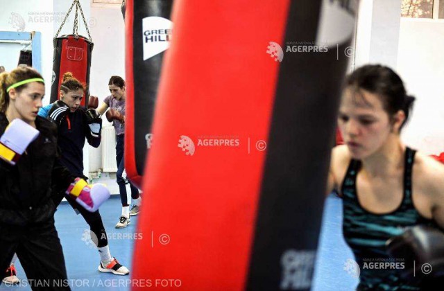 Box: România participă cu 17 sportivi la Europenele Under-22 din Rusia
