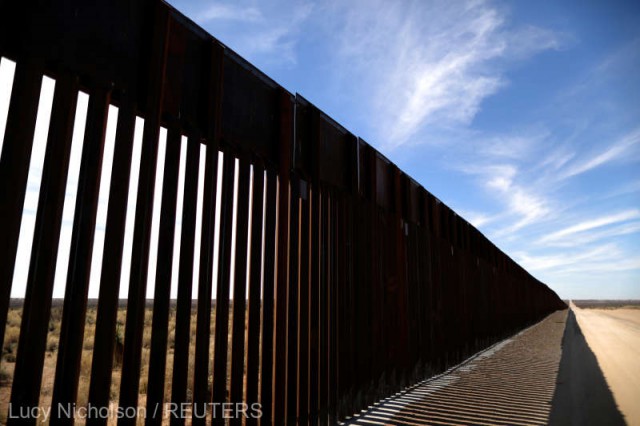 SUA: Pentagonul a prezentat lista proiectelor militare ce ar fi folosite la finanţarea zidului lui Trump de la graniţa cu Mexicul