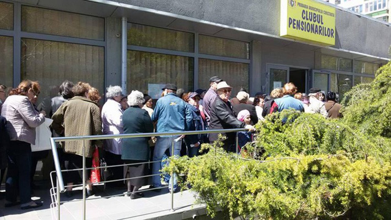 Recalcularea pensiilor pentru cei afectaţi de modificările legislative, în analiza Caselor Judeţene de Pensii Recalcularea pensiilor pentru cei afectaţi de modificările legislative, în analiza Caselor Judeţene de Pensii