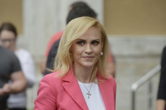 Gabriela Firea, despre autostrăzi şi protestul #şîeu: Este principalul nostru minus ca ţară