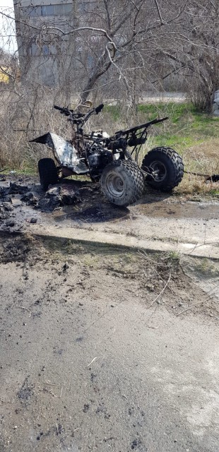 Video. ATV în FLĂCĂRI, la Corbu. Conducătorul auto, RĂNIT!