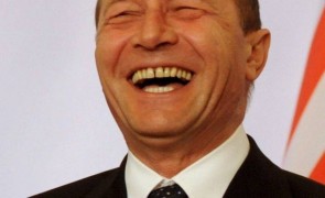 Reacția SPUMOASĂ a lui Traian Băsescu la zvonul evadării lui Radu Mazăre