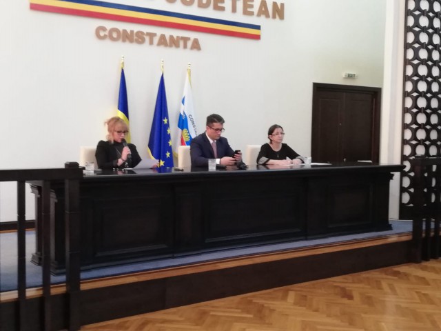 Ședință de Consiliu Local cu SCÂNTEI: 'Un copil a fost MUȘCAT de 3 CÂINI, ce spune primarul?'