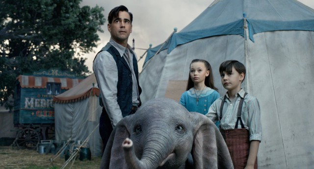 „Dumbo“, în regia lui Tim Burton, o reinterpretare a clasicului film de animaţie Disney