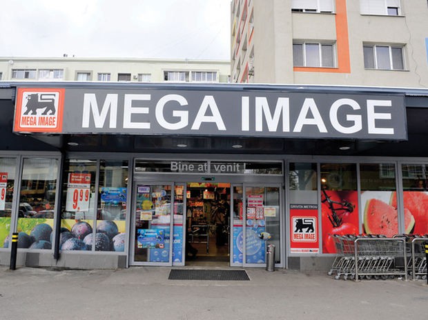 Mega Image a retras de la vânzare un mix de fructe pe fondul unei suspiciuni de contaminare cu Salmonella