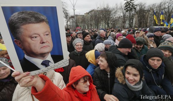Rusia exclude o îmbunătăţire a relaţiilor cu Kievul dacă Poroşenko este reales la funcţia supremă în stat