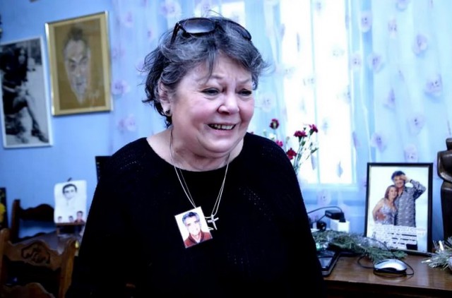 Anca Pandrea, jefuită de hoți în Piața Obor
