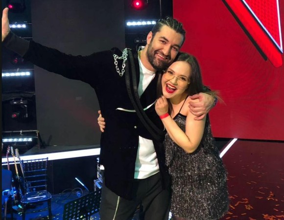 Alina Dincă, „mâna dreaptă“ a lui Smiley la Vocea României, în juriu la „Cântă acum cu mine“