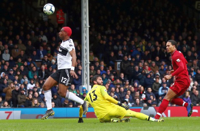 Emoții mari pentru Liverpool. „Cormoranii” au câștigat greu cu Fulham, 2-1, dar revin temporar pe primul loc