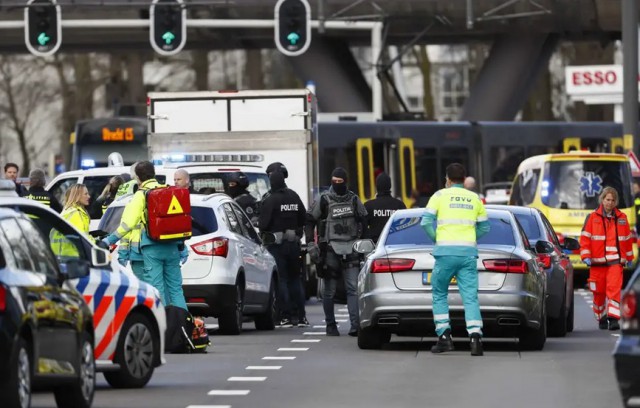 Olanda: Incident armat în Utrecht, soldat cu mai mulţi răniţi. O persoană a fost ucisă