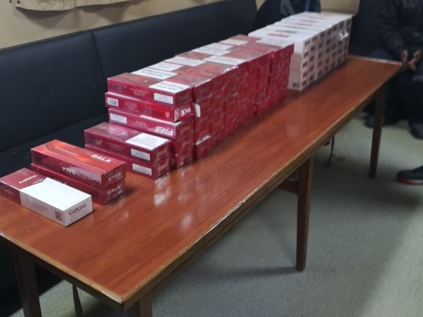 Prins cu țigări de contrabandă, la Murfatlar!