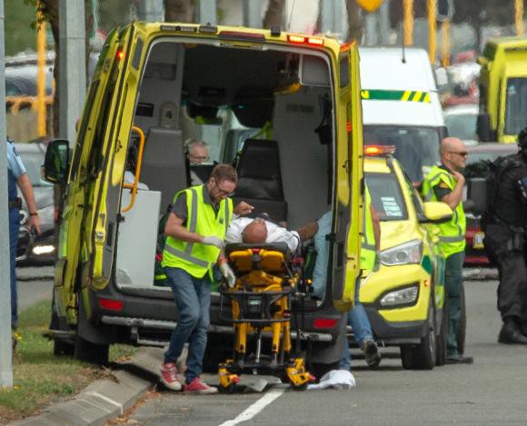 Atac armat în Noua Zeelandă. 49 de oameni au fost uciși și zeci răniți, mulţi dintre ei copii. VIDEO