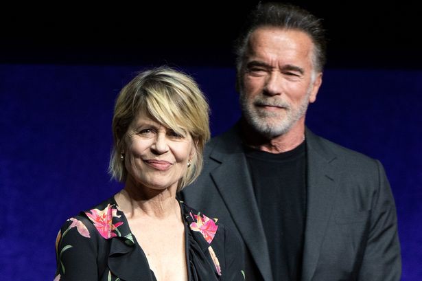 Arnold Schwarzenegger şi Linda Hamilton, protagoniştii francizei originale 