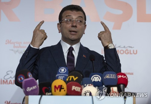 Turcia: Renumărarea voturilor la Istanbul, parţial efectuată; principalul candidat al opoziţiei este în continuare pe primul loc
