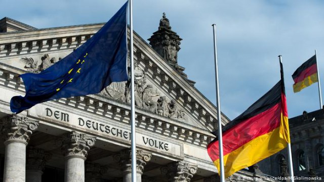 Aproape o treime dintre germani au o părere negativă despre UE înaintea alegerilor