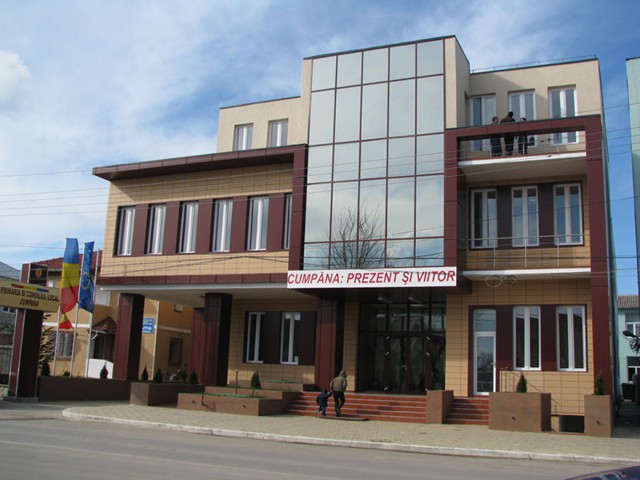 Primăria Cumpăna, contract pentru firma care a dat-o pe fosta primăriță din Cernavodă pe mâna DNA
