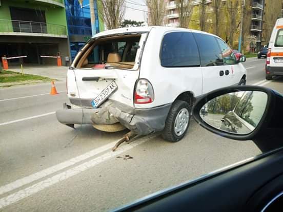 Accident rutier în Mamaia: două persoane au ajuns la spital!