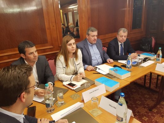 Dezbatere organizată de PRO România: Un pact național pe infrastructură – URGENȚĂ NAȚIONALĂ!