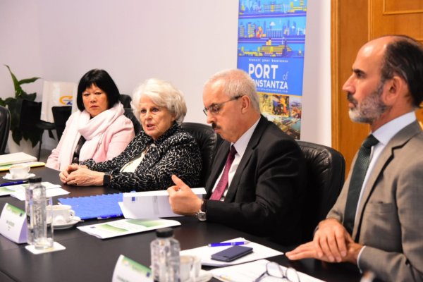 O delegaţie a Comisiei Europene vizitează Portul Constanţa