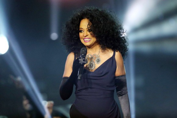Beyonce a făcut-o să plângă pe Diana Ross. Cum şi-a surprins idolul chiar de ziua sa