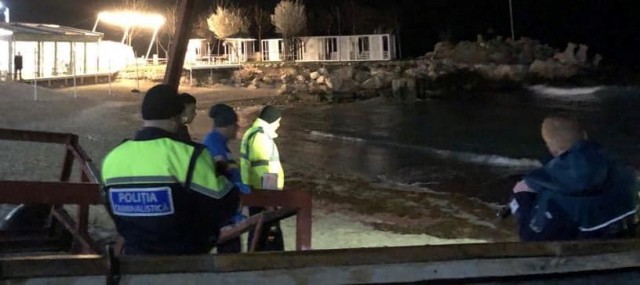 DROGURI GĂSITE ÎN LARGUL MĂRII ȘI LA AGIGEA! EXCLUSIV: foto și video de la fața locului!