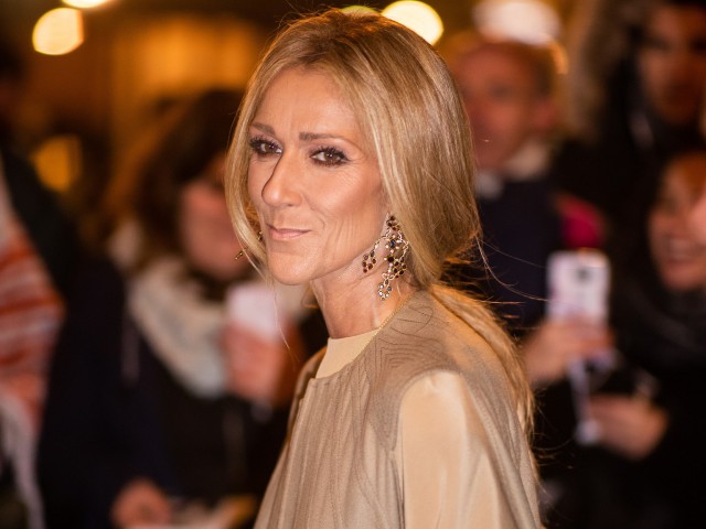 Celine Dion anunţă turneul mondial „Courage“ şi un nou album de studio