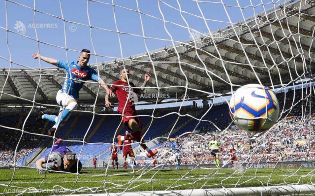 AS Roma, umilită cu 4-1 pe propriul teren de Napoli