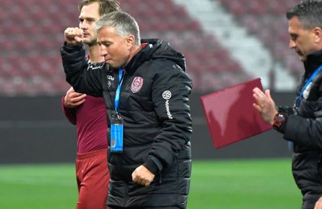 Se spulberă un mit: Dan Petrescu nu este antrenorul cu cele mai multe victorii la limită. Hagi conduce detașat
