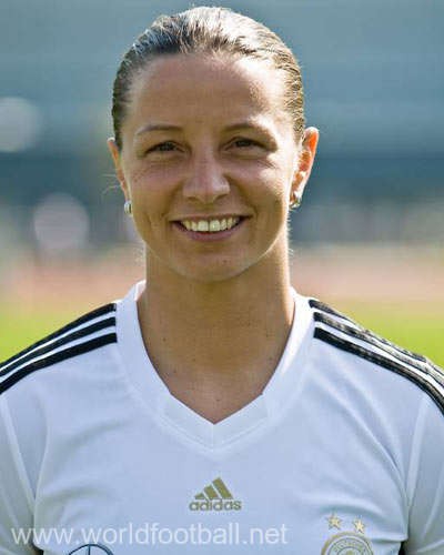 Fotbal: Inka Grings, prima femeie antrenor numită la cârma unei echipe masculine în Germania