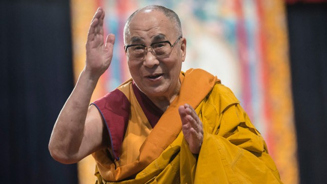 Dalai Lama, transportat la un spital din New Delhi după ce a acuzat dureri toracice