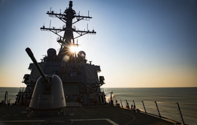 Rusia a mobilizat nave şi sisteme de rachetă, ca reacţie la exerciţiul NATO în Marea Neagră