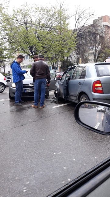 Accident rutier pe bulevardul Alexandru Lăpușneanu