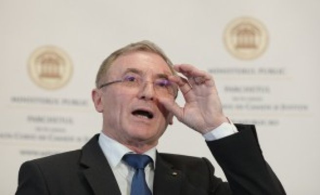 GDS ANULEAZĂ ceremonia de decernare a premiului pentru Augustin Lazăr, dar tot îi dă distincția