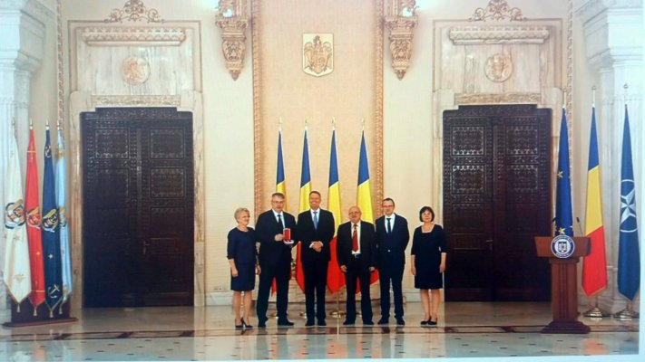 Spitalul Judeţean Constanţa a fost decorat de Klaus Iohannis