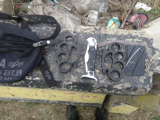 Suporteri OPRIȚI de polițiști, în drum spre Constanța: aveau asupra lor bâte și boxuri
