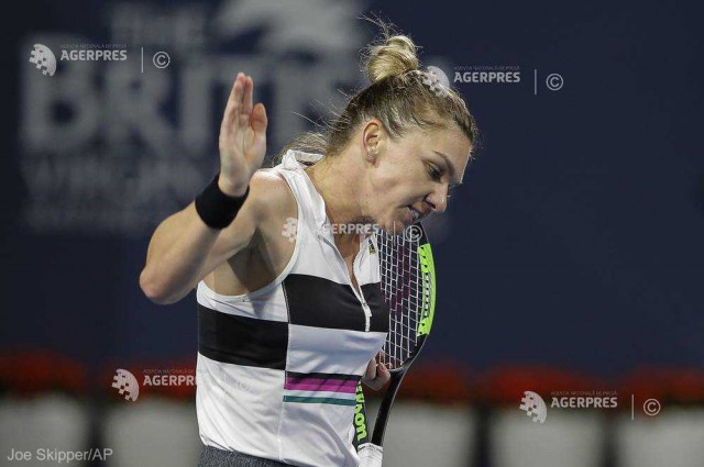Simona Halep se menţine pe locul al doilea în clasamentul WTA, dar s-a apropiat de Osaka