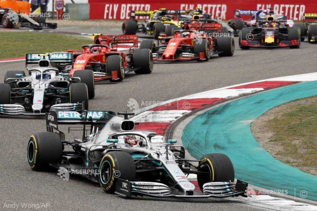 F1 - Lewis Hamilton (Mercedes), învingător în MP al Chinei şi noul lider în clasamentul Campionatului Mondial