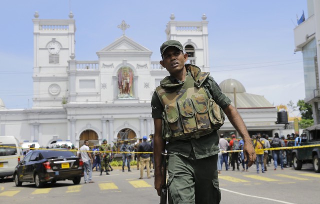 BBC: Miliardarul gigantului de îmbrăcăminte Asos şi-a pierdut trei copii în atacurile din Sri Lanka