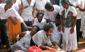 Turnură NEAȘTEPTATĂ în Sri Lanka - Șeful Poliției IGNORĂ cererea președintelui și refuză să demisioneze