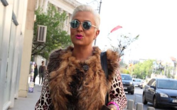 Ținuta extravagantă cu care Monica Anghel și-a șocat fanii. Arată ca la 30 de ani