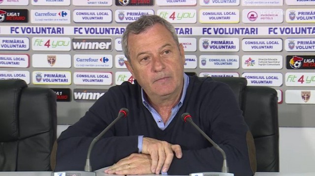 Mircea Rednic nu mai este antrenorul echipei Poli Iaşi