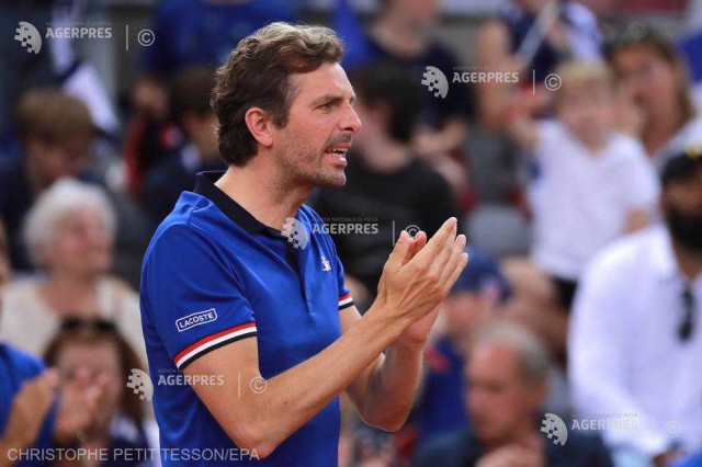 Căpitanul Franţei consideră că Mladenovic şi Garcia au reuşit să o epuizeze pe Halep în meciurile de simplu