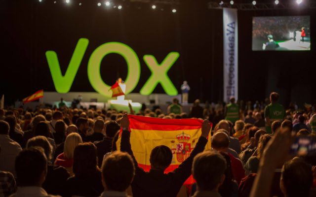 Spania: Creşte sprijinul electoratului pentru Partidul Socialist şi formaţiunea de extremă dreapta Vox