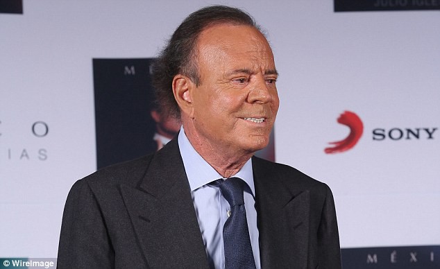 Julio Iglesias, recompensat cu Lifetime Achievement Award pentru întreaga carieră